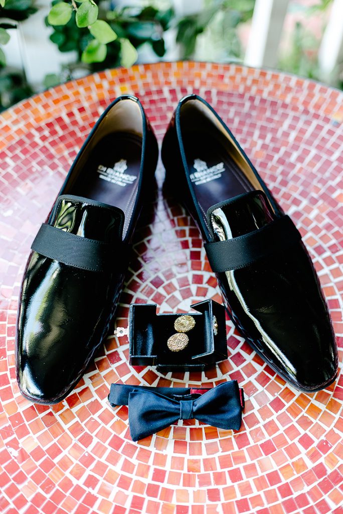 di bianco groom shoes with cufflinks and bowtie